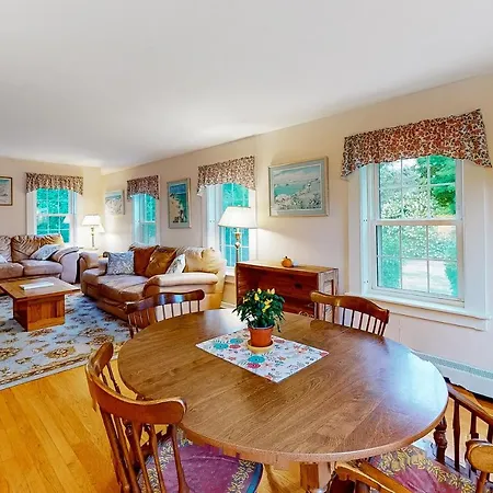 Villa Cape Me Away Gilford Exterior foto